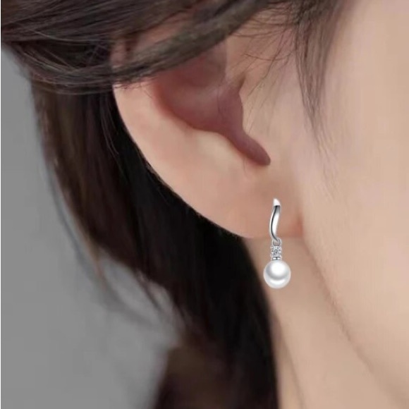 💫 Sterling Silver 925 Pearl Drop Earrings - Picture 4 of 4